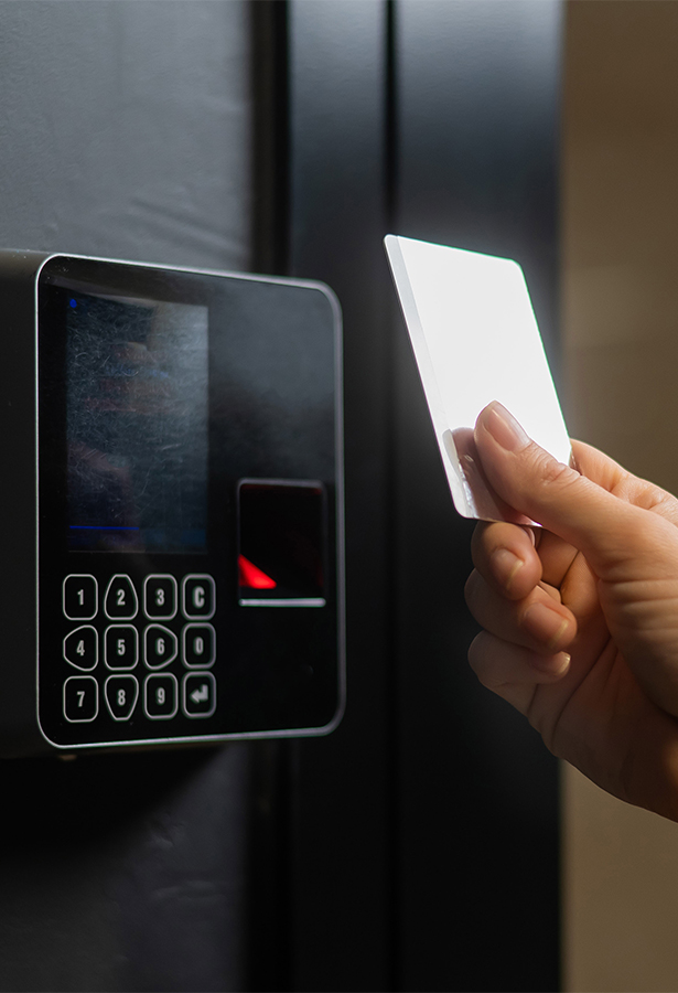 Keypad Locks & Systems in Macomb County, MI | Great Lakes Security Hardware
 - CommercialKeyless2